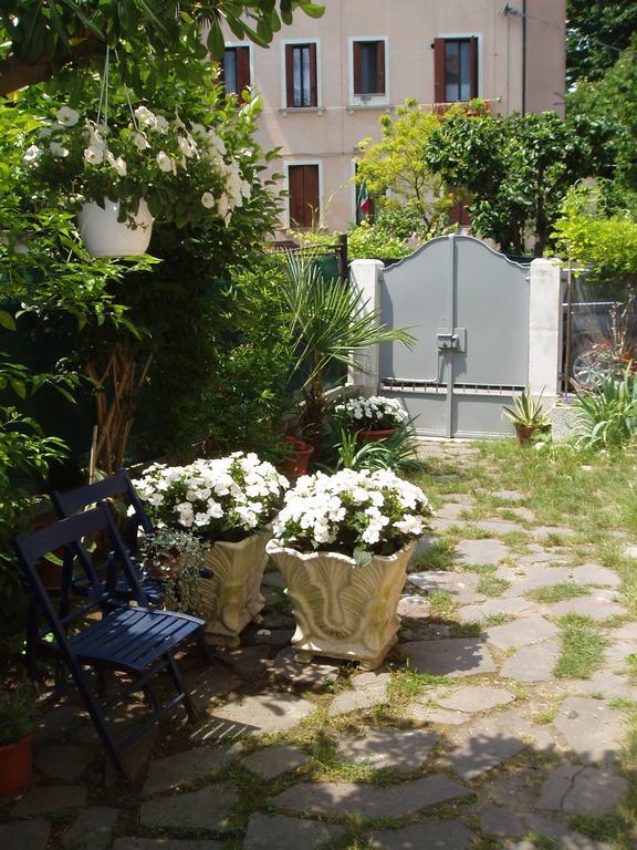 Perla B&B Λίντο της Βενετίας Εξωτερικό φωτογραφία