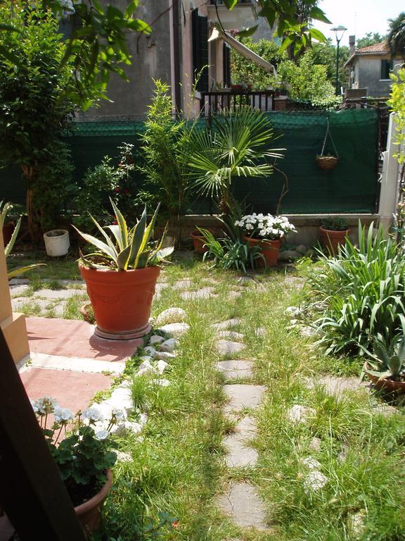 Perla B&B Λίντο της Βενετίας Εξωτερικό φωτογραφία